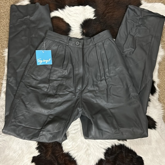 Women's Vintage Leather Pants - Picture 2 of 6